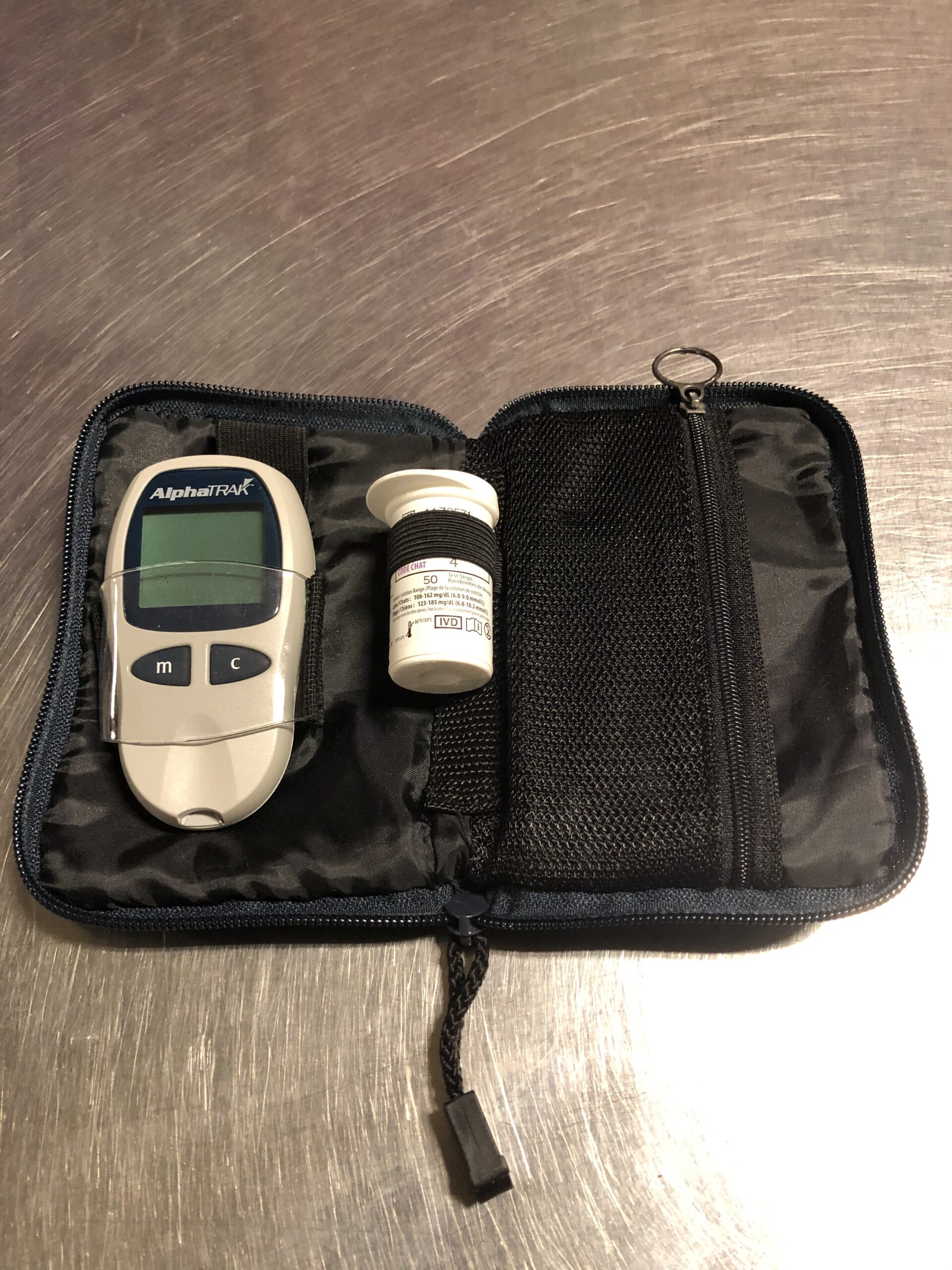 Blood Glucose Monitoring System | VEEN America - Veterinary Equipment