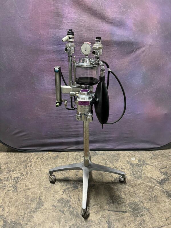 Ohmeda Matrx VMS-Anesthesia machine with isoflourane vaporizer