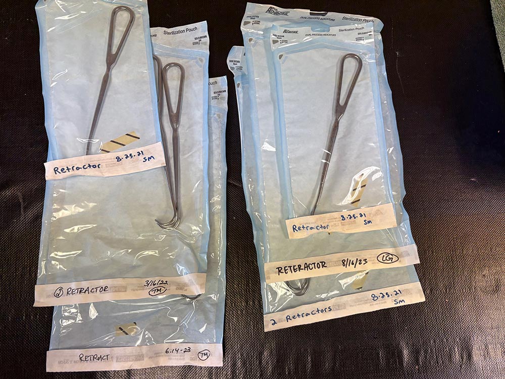 Veterinary Surgical Retractor Lot