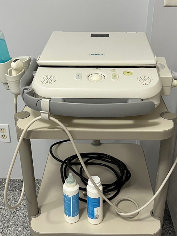 Siemens ACUSON P300 Ultrasound showing cart
