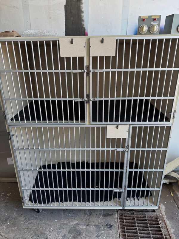 snyder-cage-arrangement-veterinary-modular-housing-system