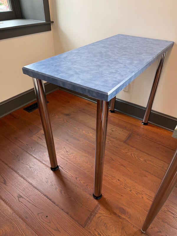 cat-treatment-table